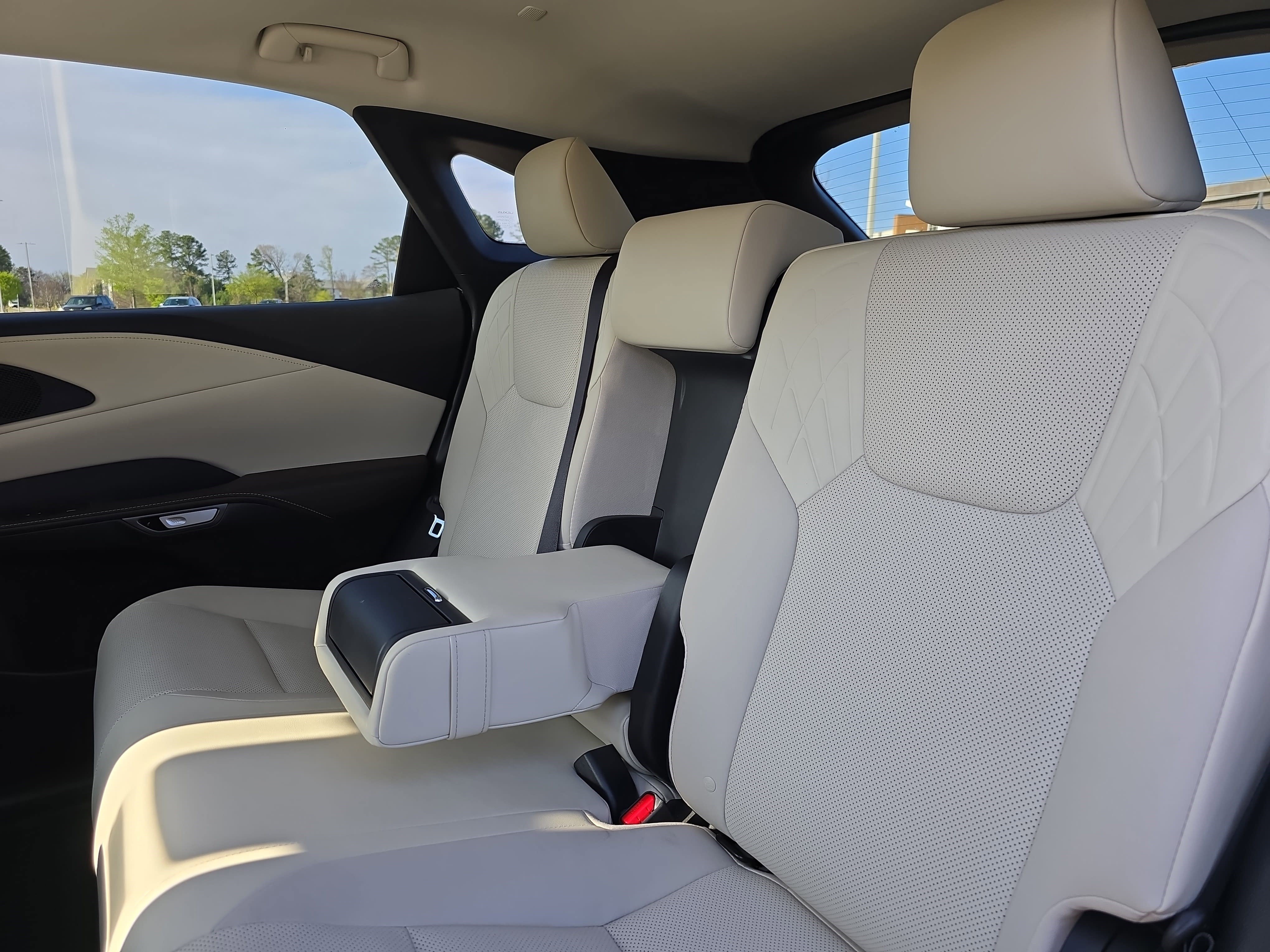 Used 2023 Lexus RX 350 Premium w/ Accessory Package image 15