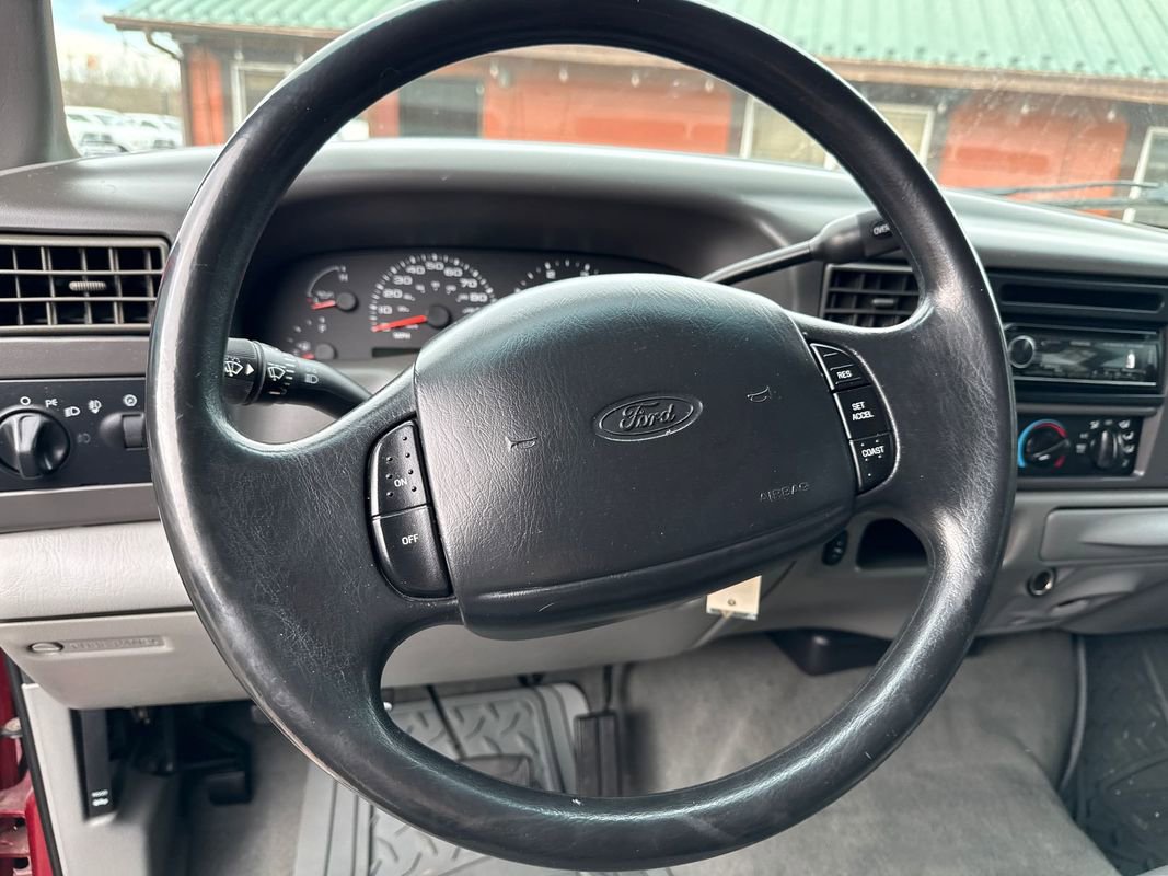 Used 2002 Ford F250 XLT AWD/4WD image 25