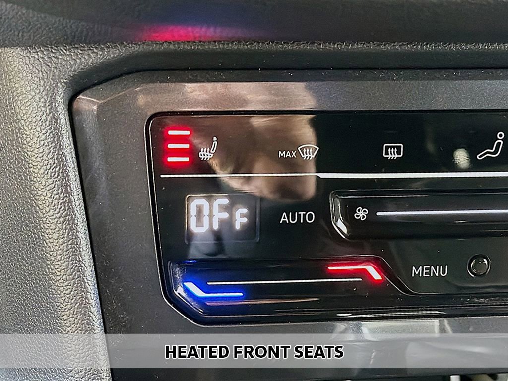 Used 2024 Volkswagen Tiguan SE R-Line image 7