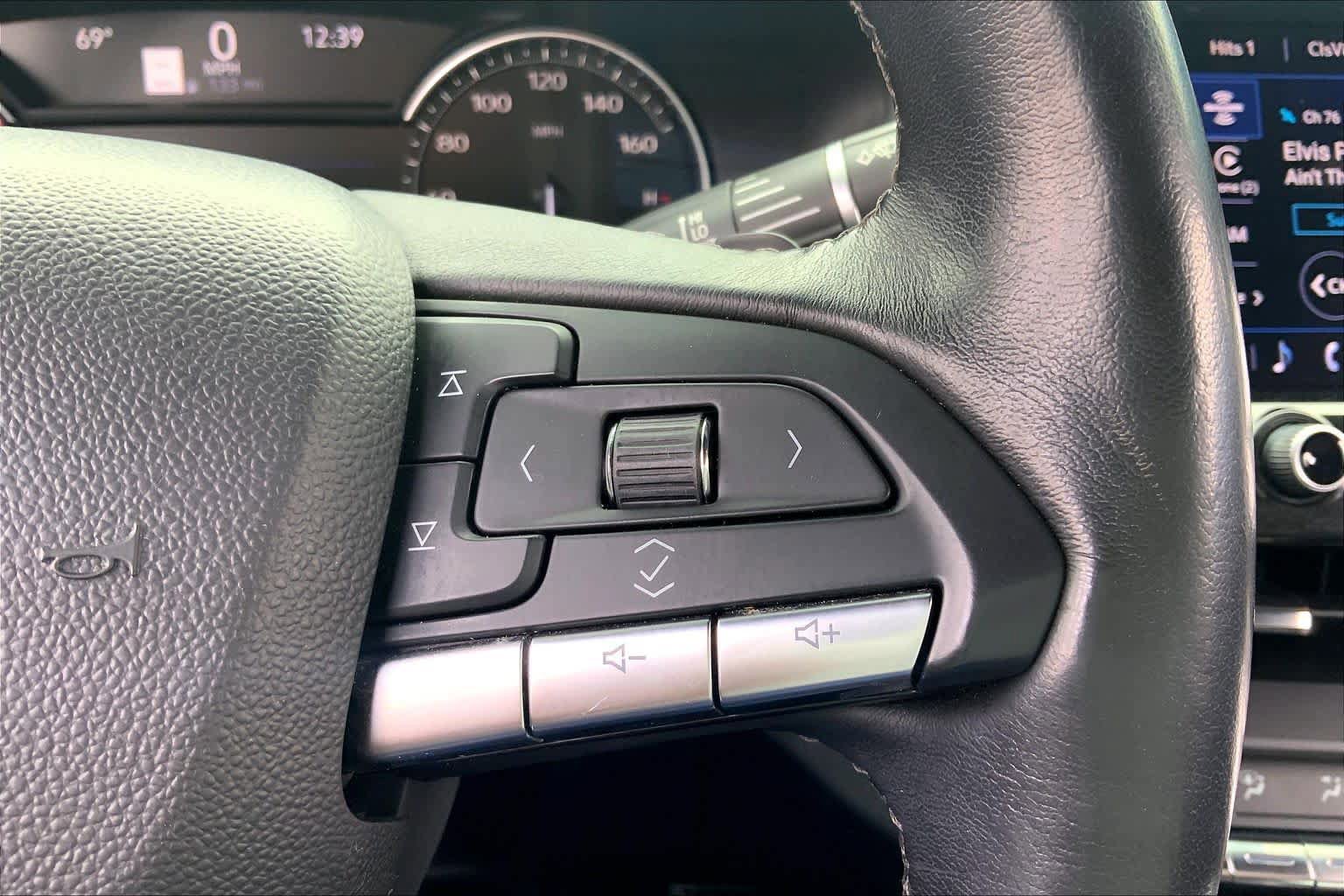 Used 2022 Cadillac CT4 Luxury w/ Sun And Sound Package RWD image 25
