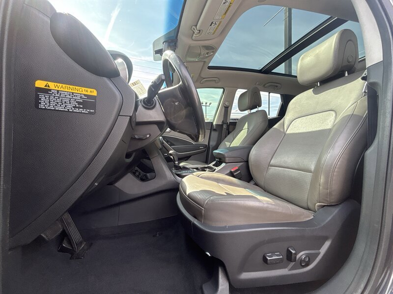Used 2016 Hyundai Santa Fe Sport 2.0T w/ Option Group 05 FWD image 13