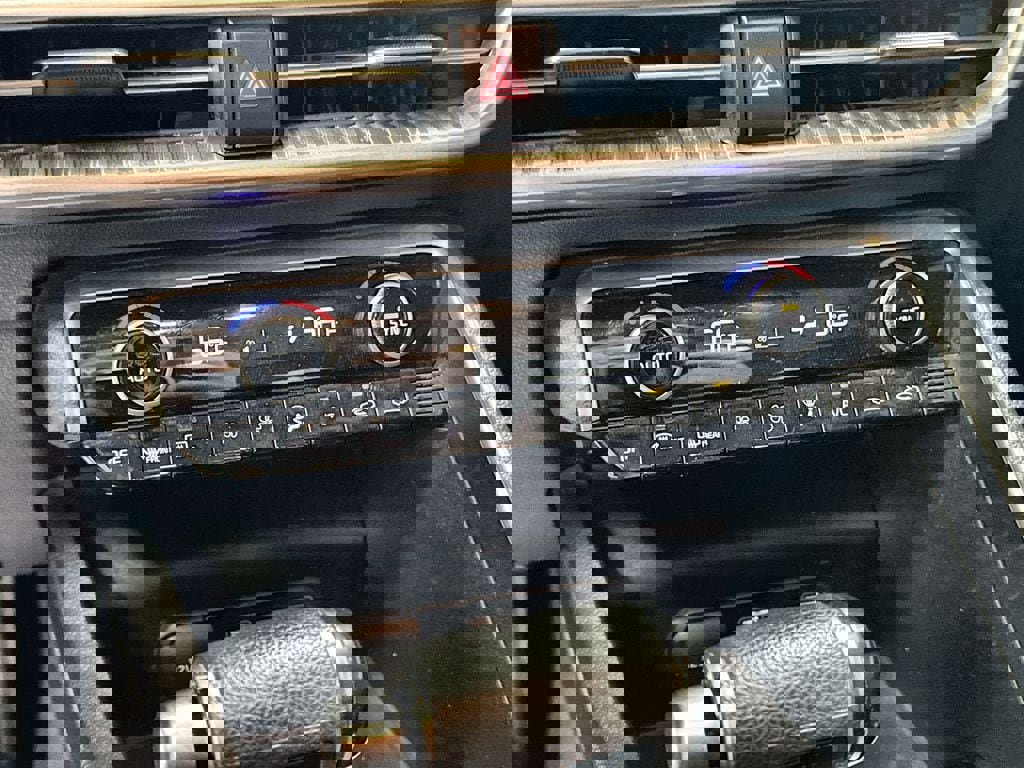 Used 2021 Kia K5 LXS image 11