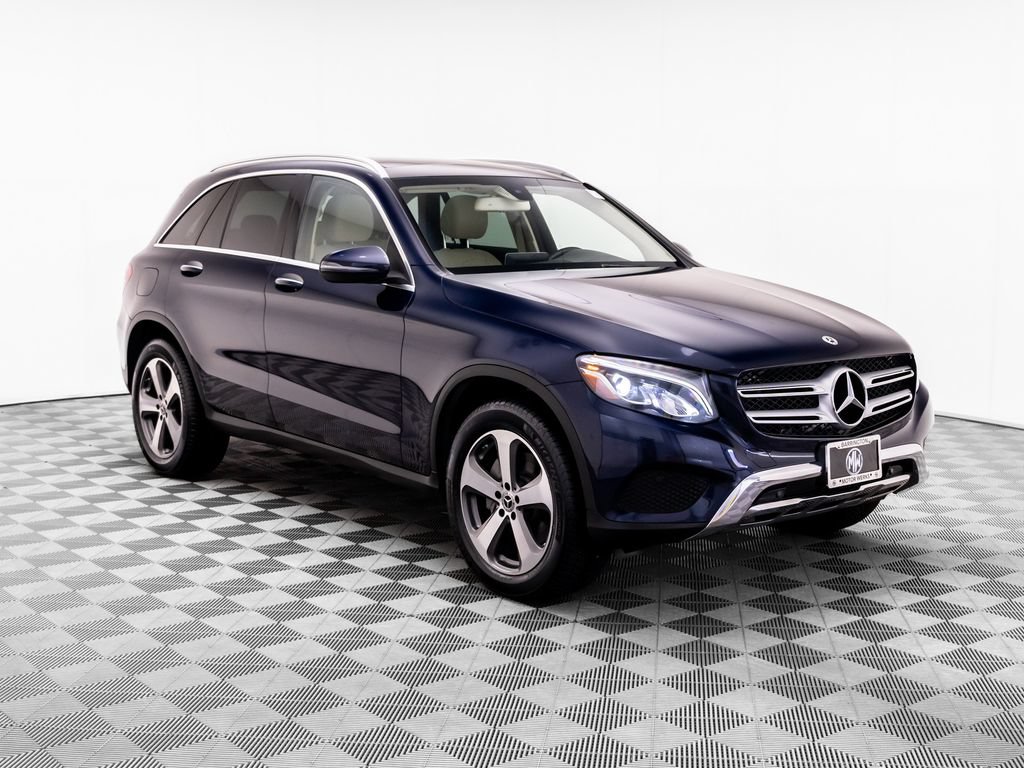 Used 2019 Mercedes-Benz GLC 300 4MATIC image 9