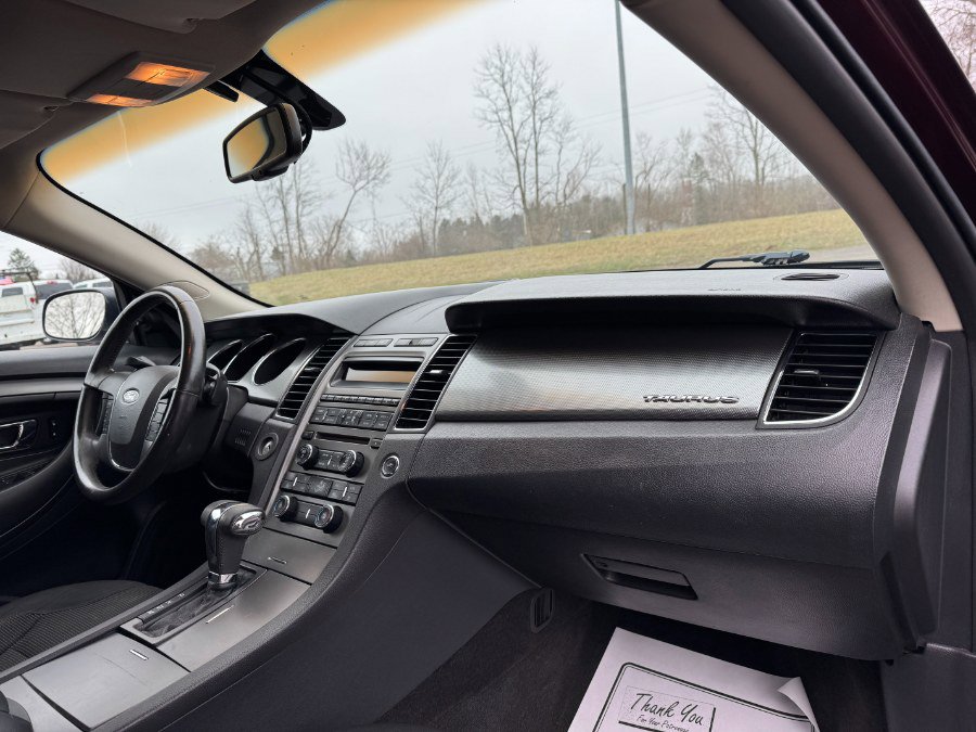 Used 2011 Ford Taurus SEL FWD image 19