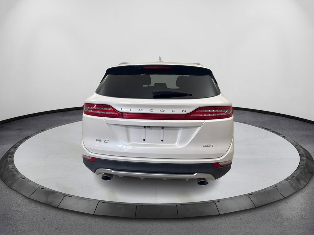 Used 2017 Lincoln MKC Reserve FWD image 6