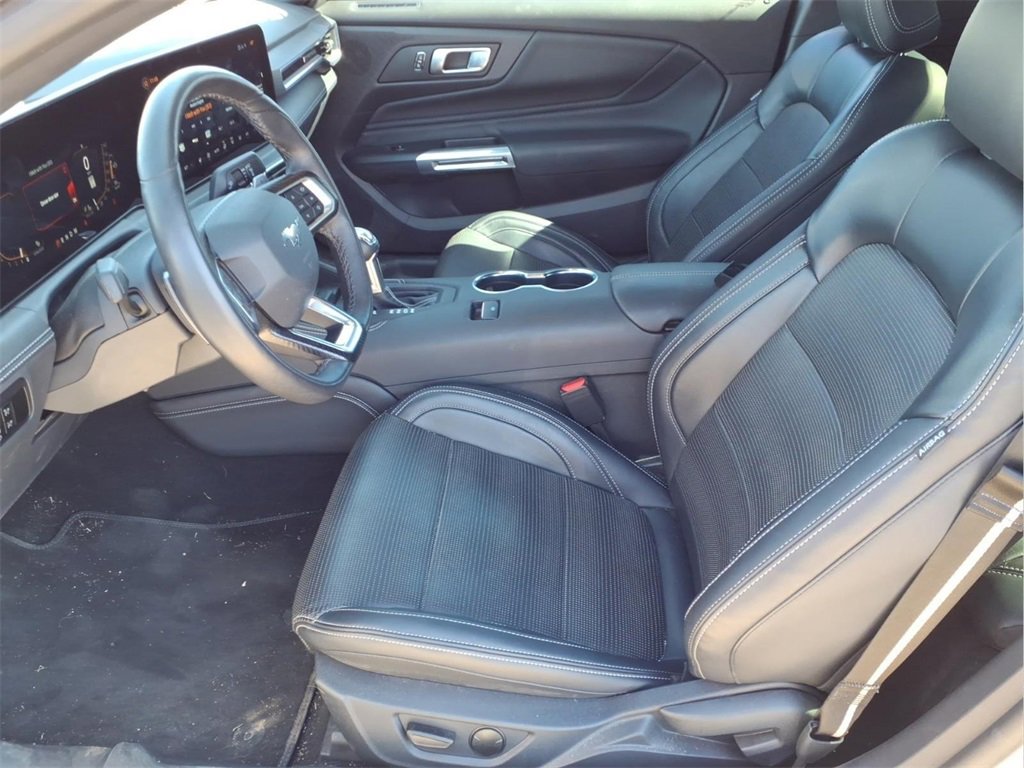 Used 2024 Ford Mustang GT Premium image 22