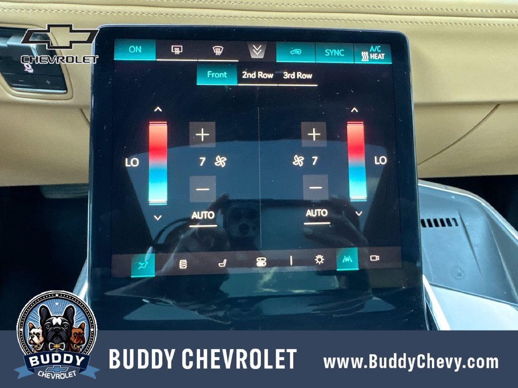 Used 2025 Cadillac Escalade IQ Luxury 2 AWD/4WD image 24