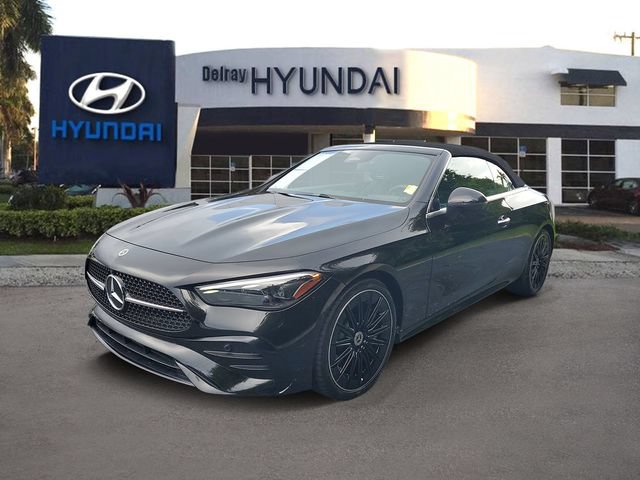 Used 2024 Mercedes-Benz CLE 450 4MATIC Cabriolet image 3