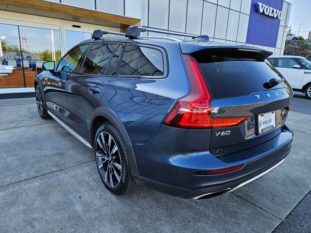 Used 2020 Volvo V60 T5 Cross Country w/ Protection Package AWD/4WD image 7