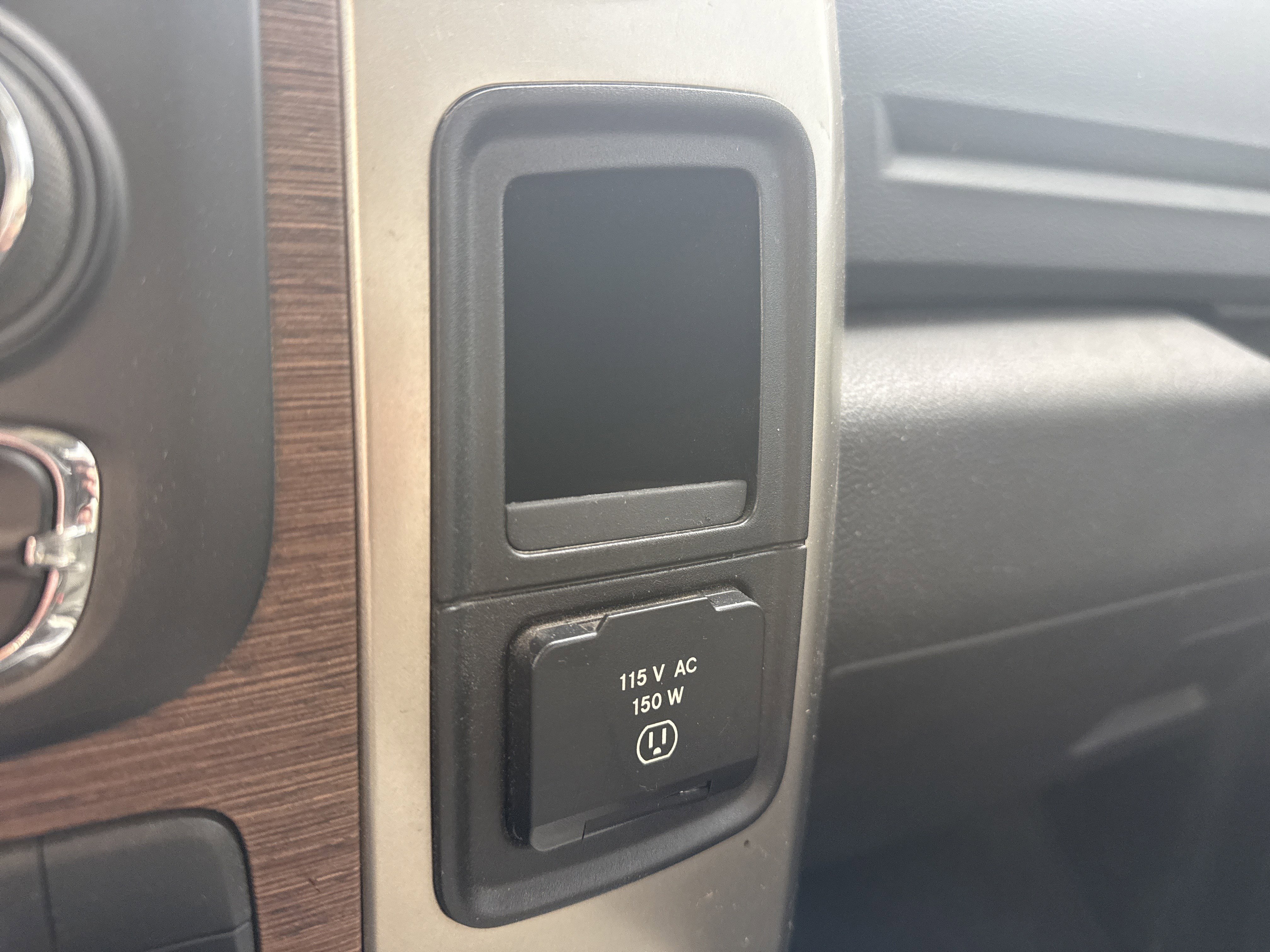 Used 2013 RAM 3500 Laramie image 27