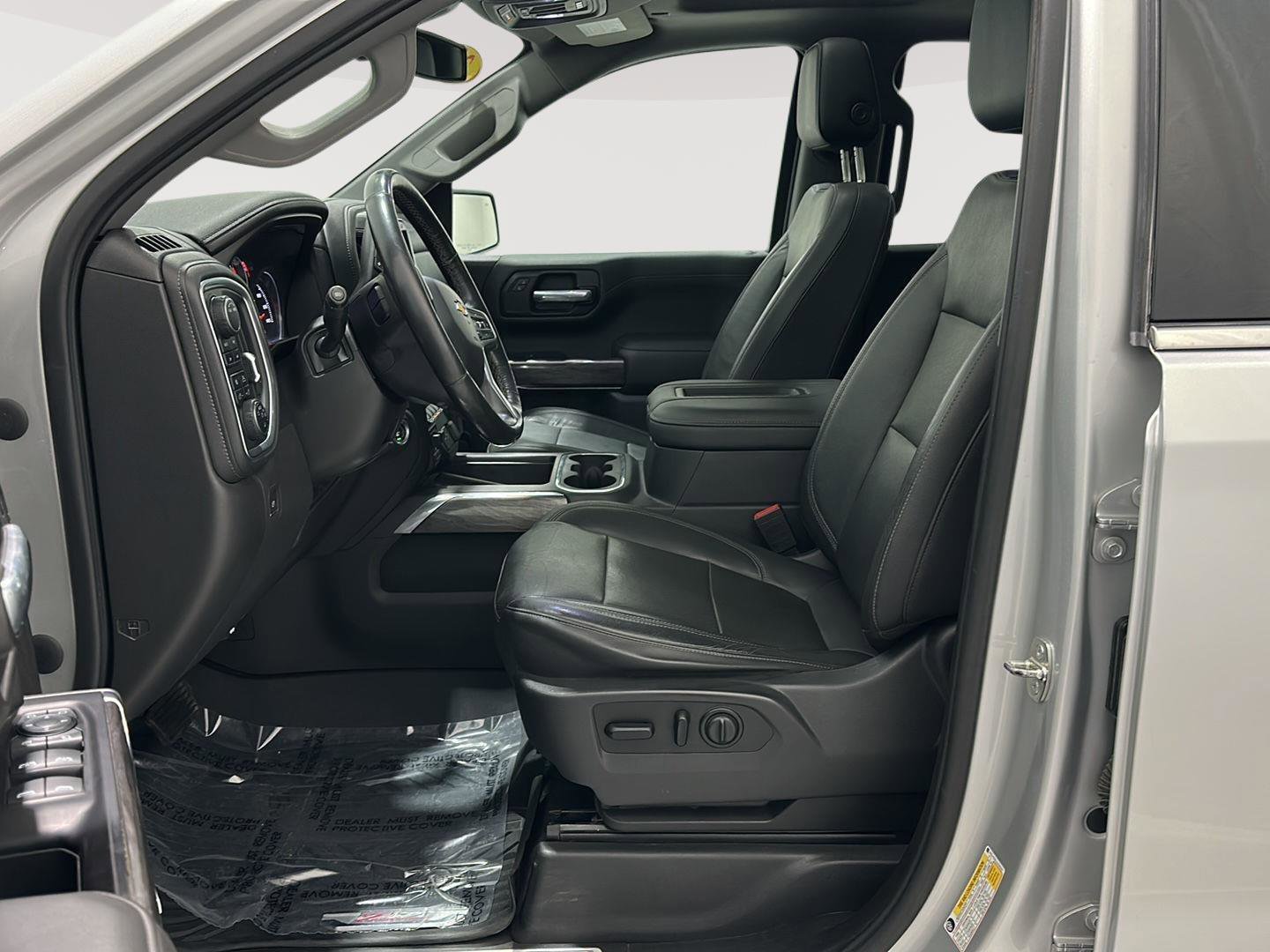 Used 2020 Chevrolet Silverado 1500 LTZ w/ LTZ Premium Package AWD/4WD image 9