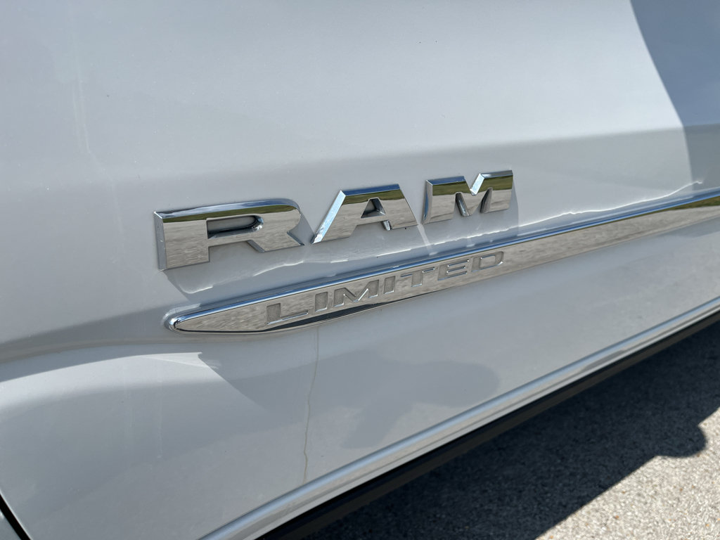 Used 2020 RAM 1500 Limited AWD/4WD image 9