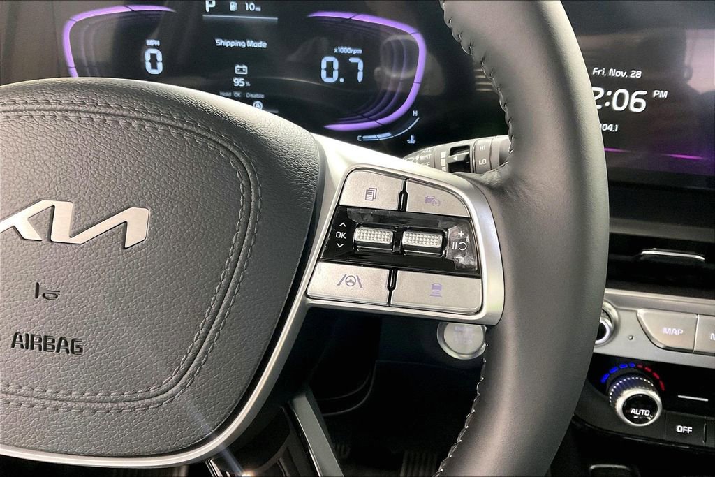 New 2025 Kia Telluride S image 22