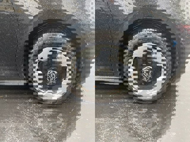 New 2025 Volkswagen ID. Buzz Pro S image 16