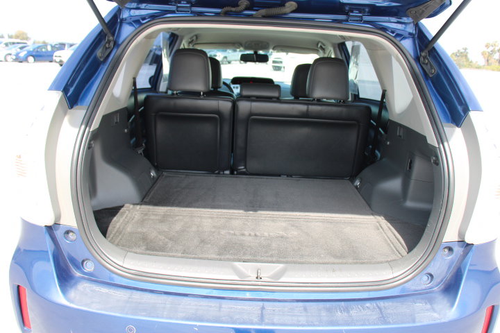 Used 2013 Toyota Prius V Five FWD image 14
