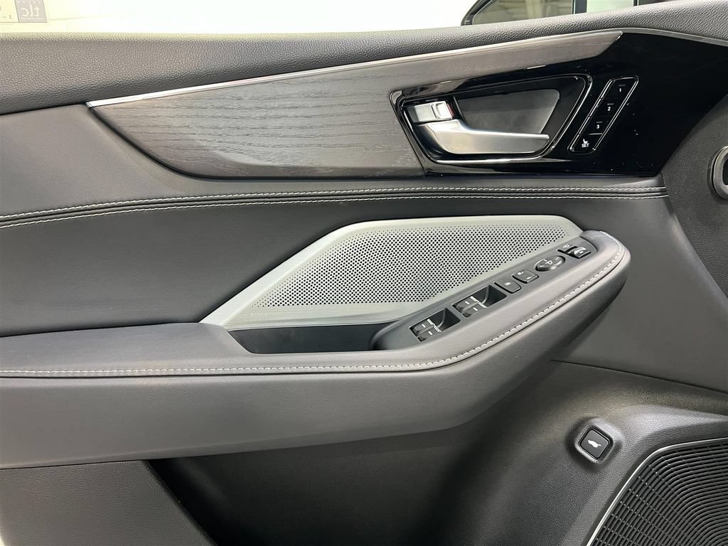 New 2026 Acura MDX SH-AWD w/ Advance Package image 15