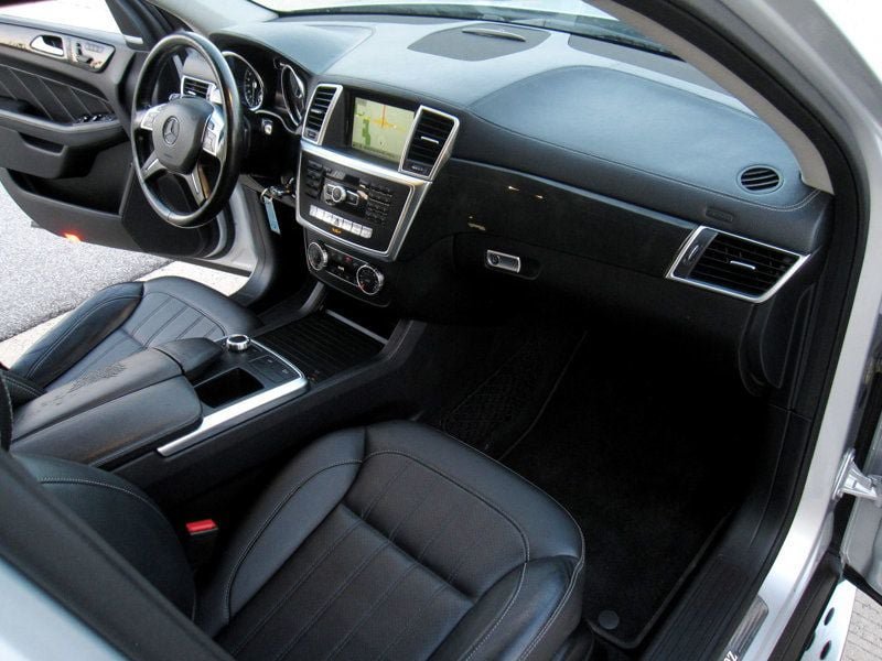 Used 2015 Mercedes-Benz GL 320 BlueTEC 4MATIC image 23