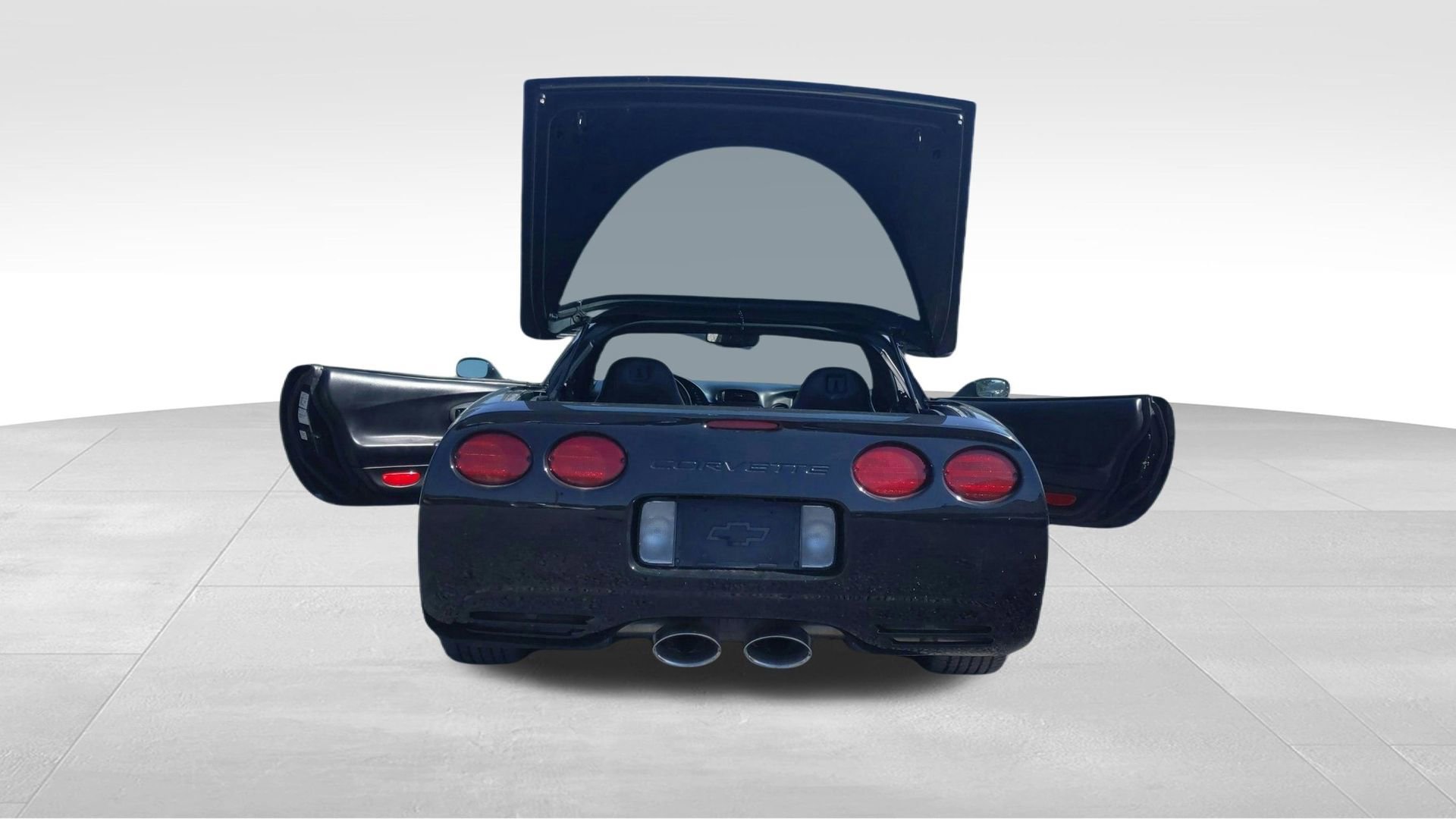 Used 1998 Chevrolet Corvette Coupe w/ Performance Handling Pkg image 13