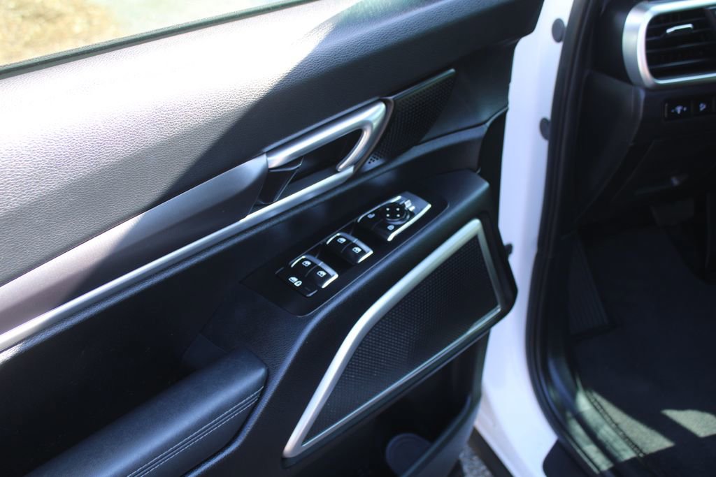 Certified 2023 Kia Telluride S w/ S Sunroof Package image 19