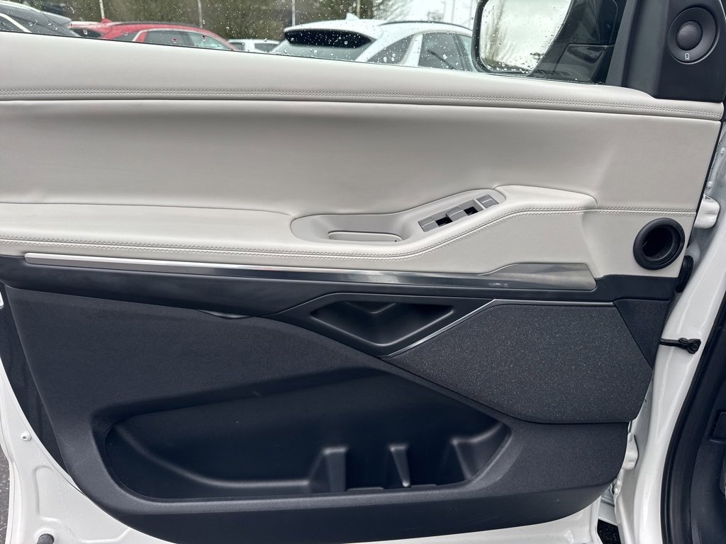 Used 2025 Lincoln Navigator L Reserve image 19