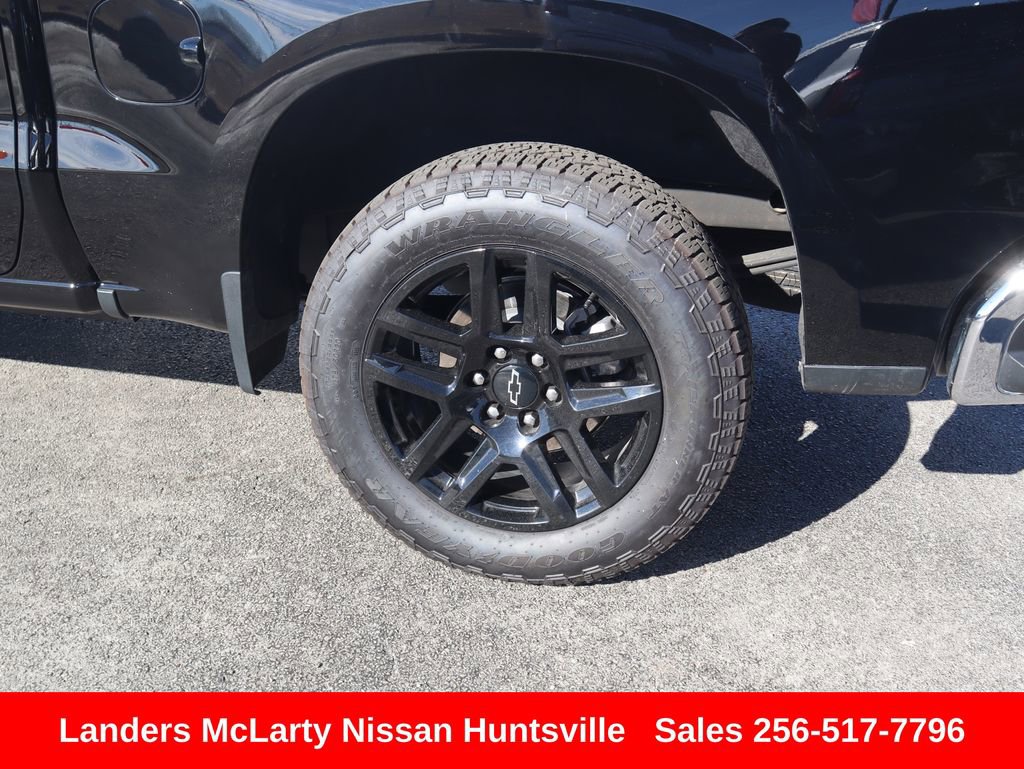 Used 2023 Chevrolet Silverado 1500 LT image 12