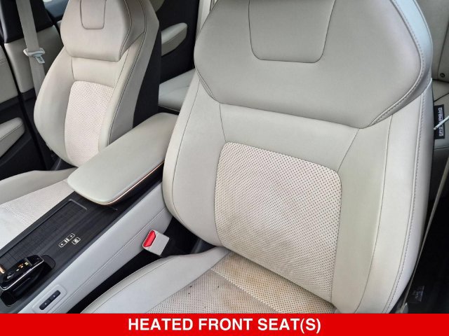 Used 2024 Nissan Ariya AWD image 15