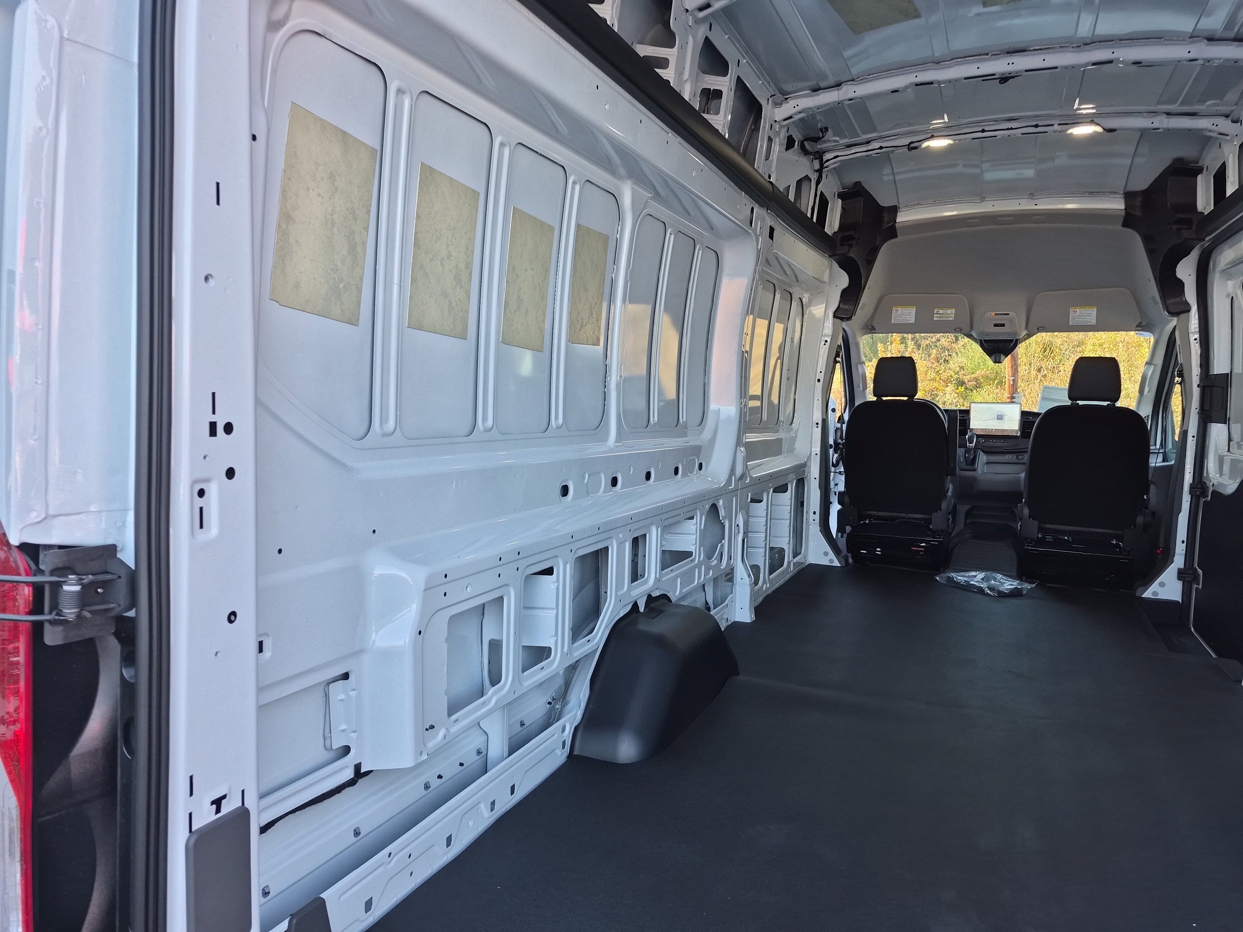 New 2026 Ford Transit 350 148 High Roof Extended image 17