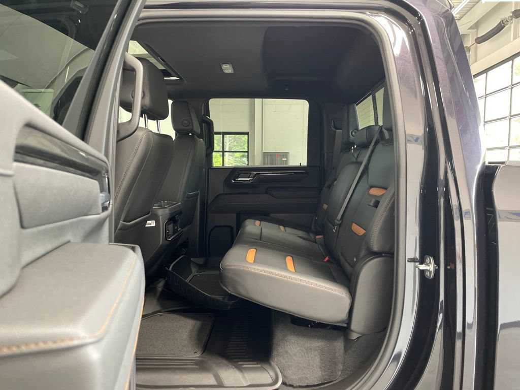 Used 2026 GMC Sierra 2500 AT4 AWD/4WD image 24