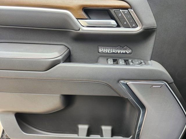 Used 2026 Chevrolet Silverado 1500 High Country w/ Midnight Edition image 26