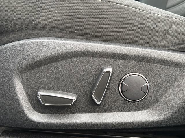 Used 2018 Ford Fusion SE image 20