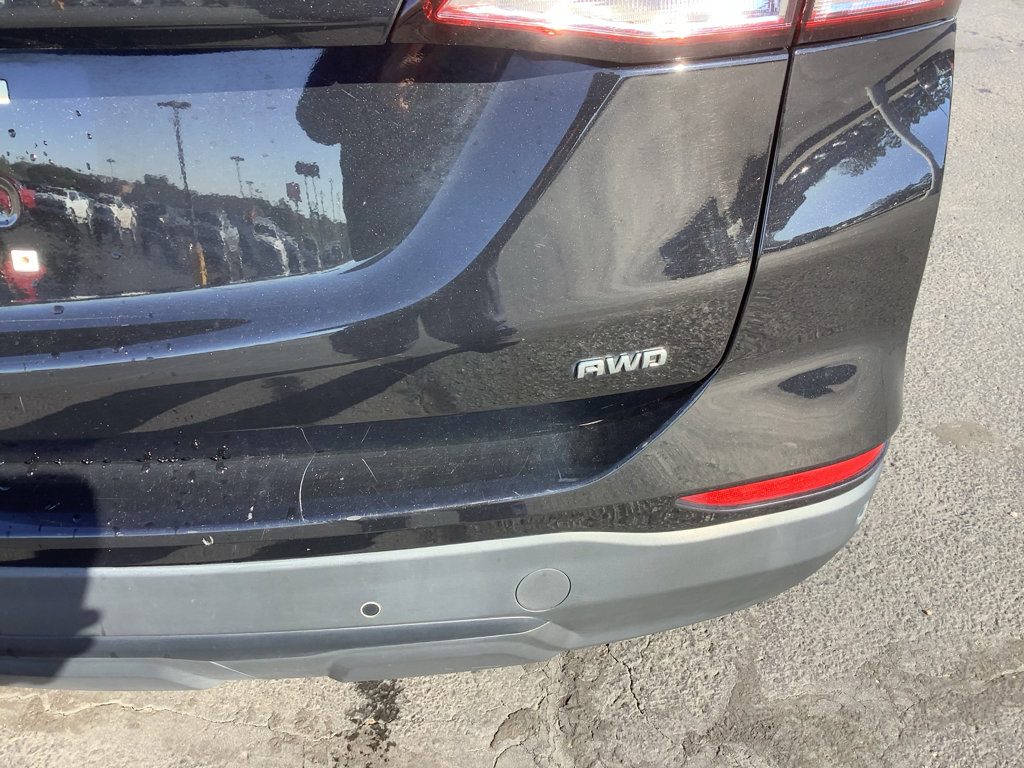 Used 2022 Chevrolet Equinox LS AWD/4WD image 9