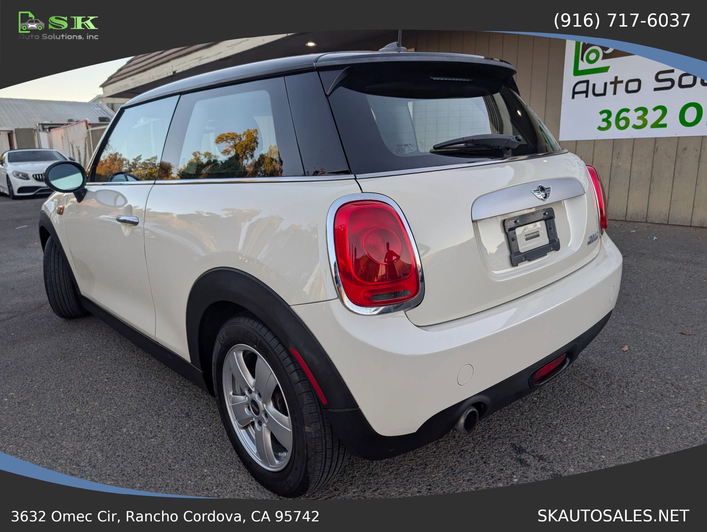 Used 2014 MINI Cooper 2-Door Hardtop FWD image 15