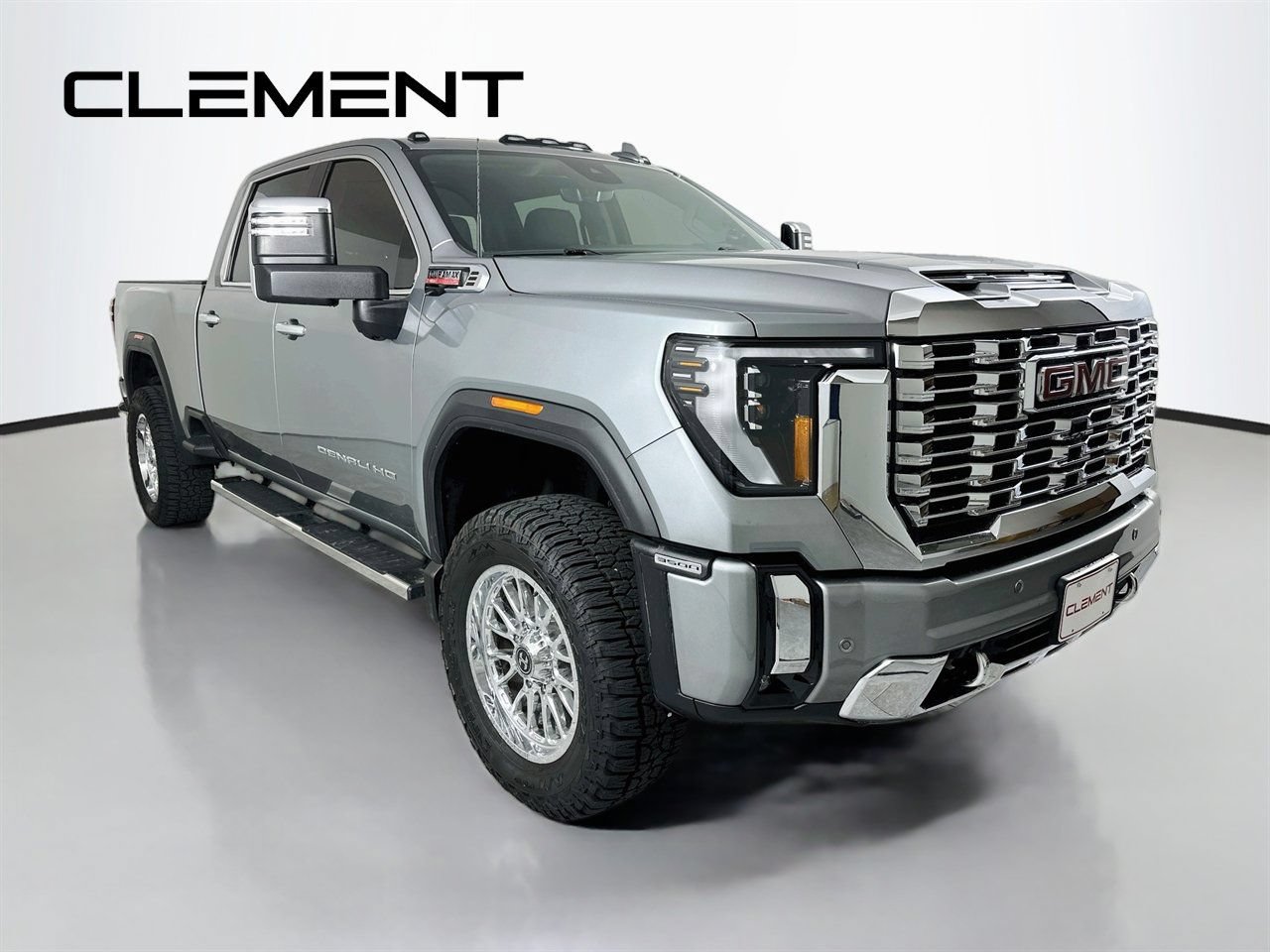 Used 2024 GMC Sierra 3500 Denali w/ Denali Reserve Package AWD/4WD image 5