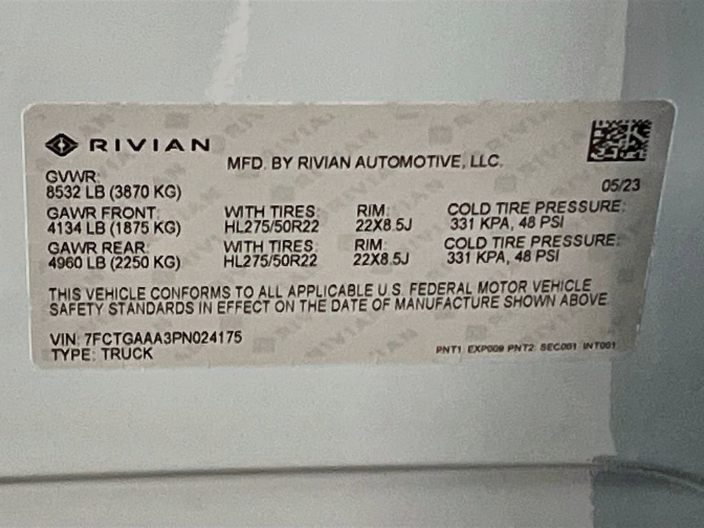 Used 2023 Rivian R1T Adventure AWD/4WD image 32