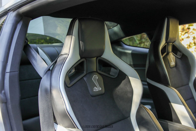 Used 2020 Ford Mustang Shelby GT500 w/ Technology Package image 28