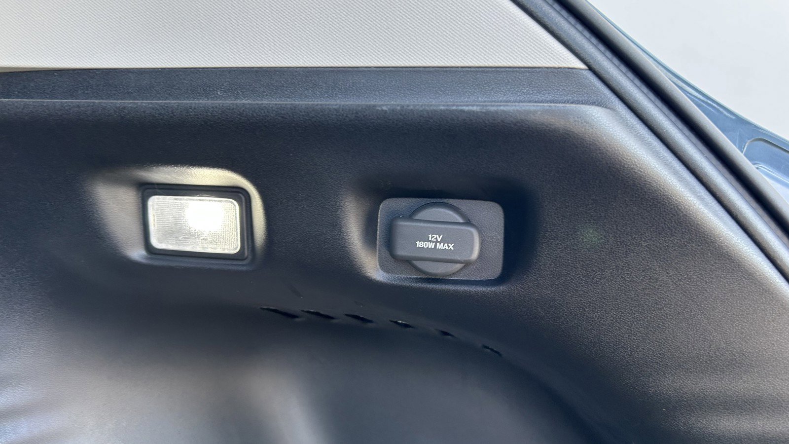 Used 2024 Honda HR-V EX-L image 15