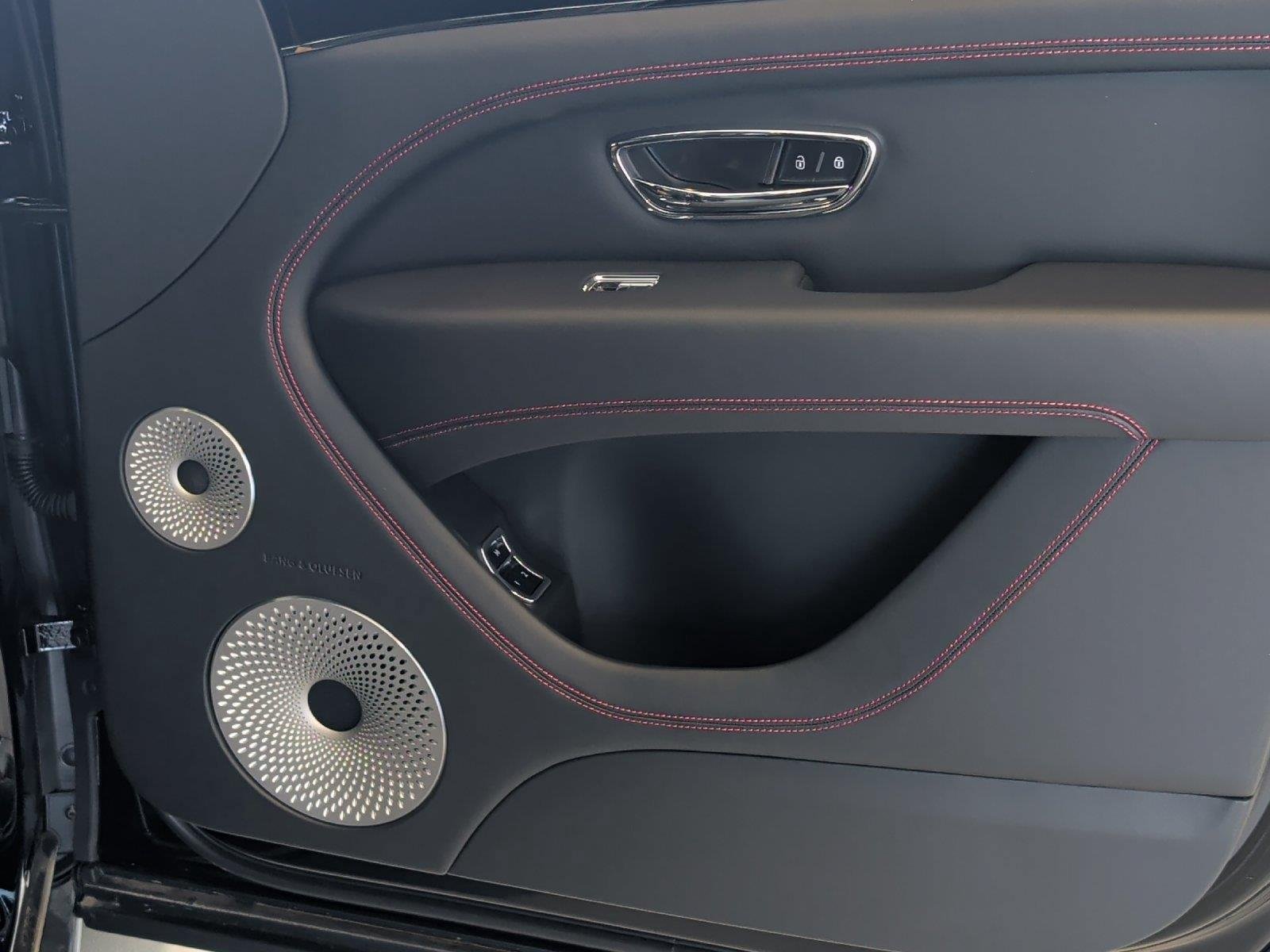 New 2026 Bentley Bentayga AWD/4WD image 42