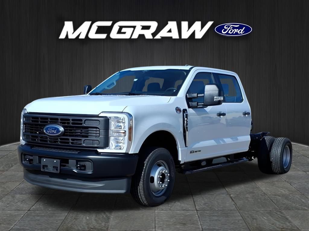 New 2026 Ford F350 XL image 1