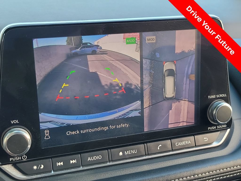 Certified 2021 Nissan Rogue SV FWD image 11