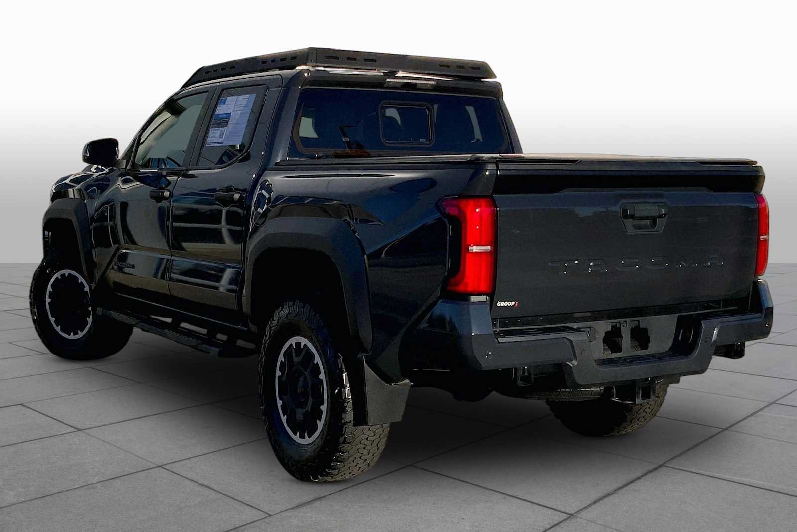 Used 2024 Toyota Tacoma TRD Off-Road w/ TRD Off Road Upgrade Package AWD/4WD image 12