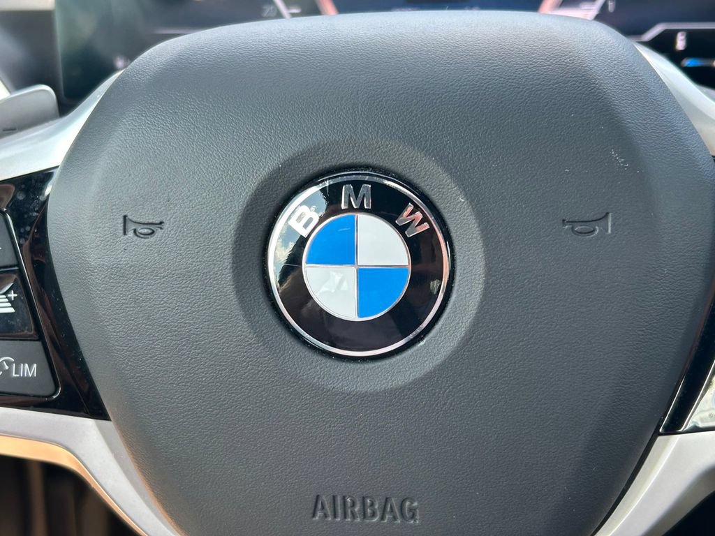 Used 2025 BMW 330i Sedan RWD image 38