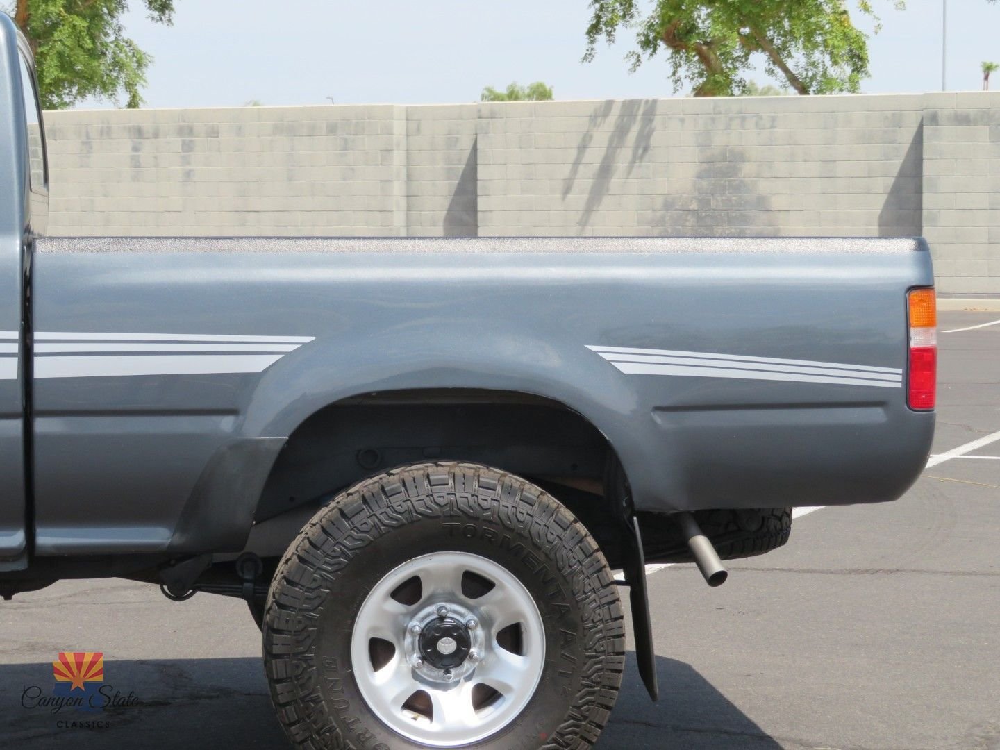 Used 1992 Toyota Pickup Deluxe AWD/4WD image 20