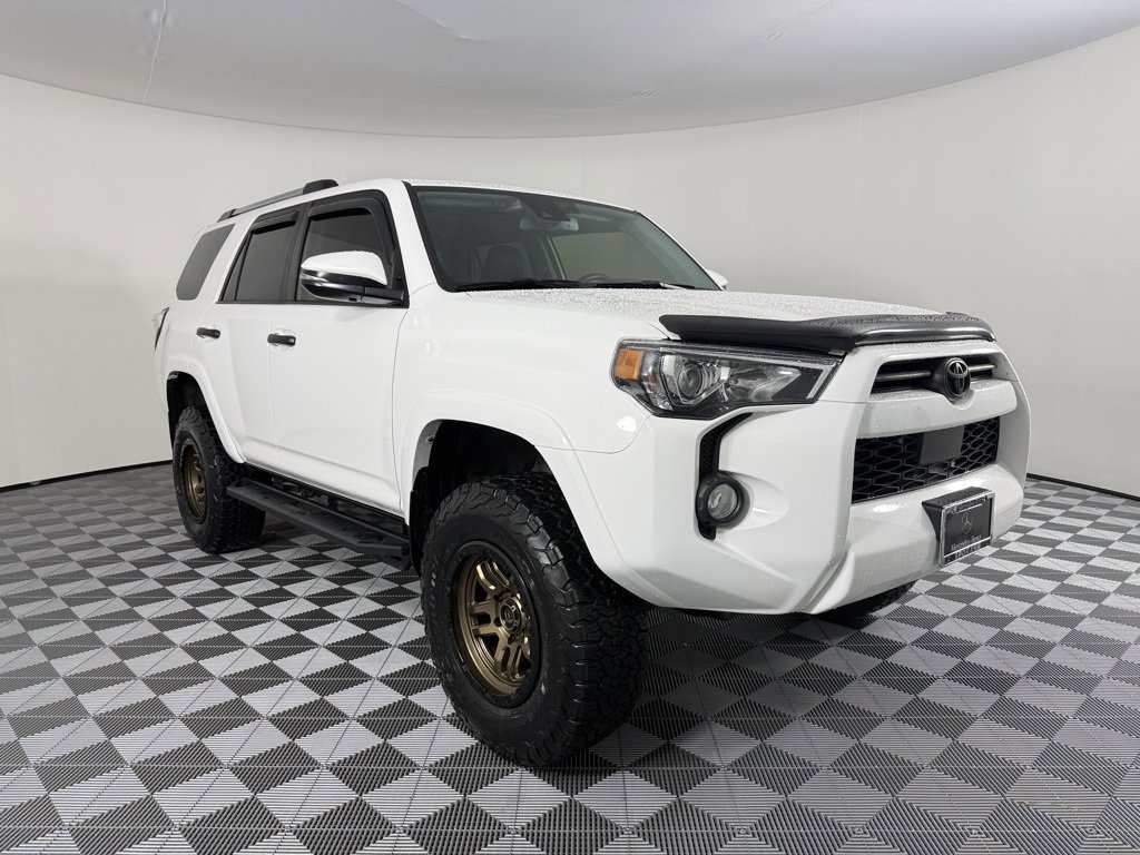 Used 2020 Toyota 4Runner SR5 Premium w/ Moonroof Package