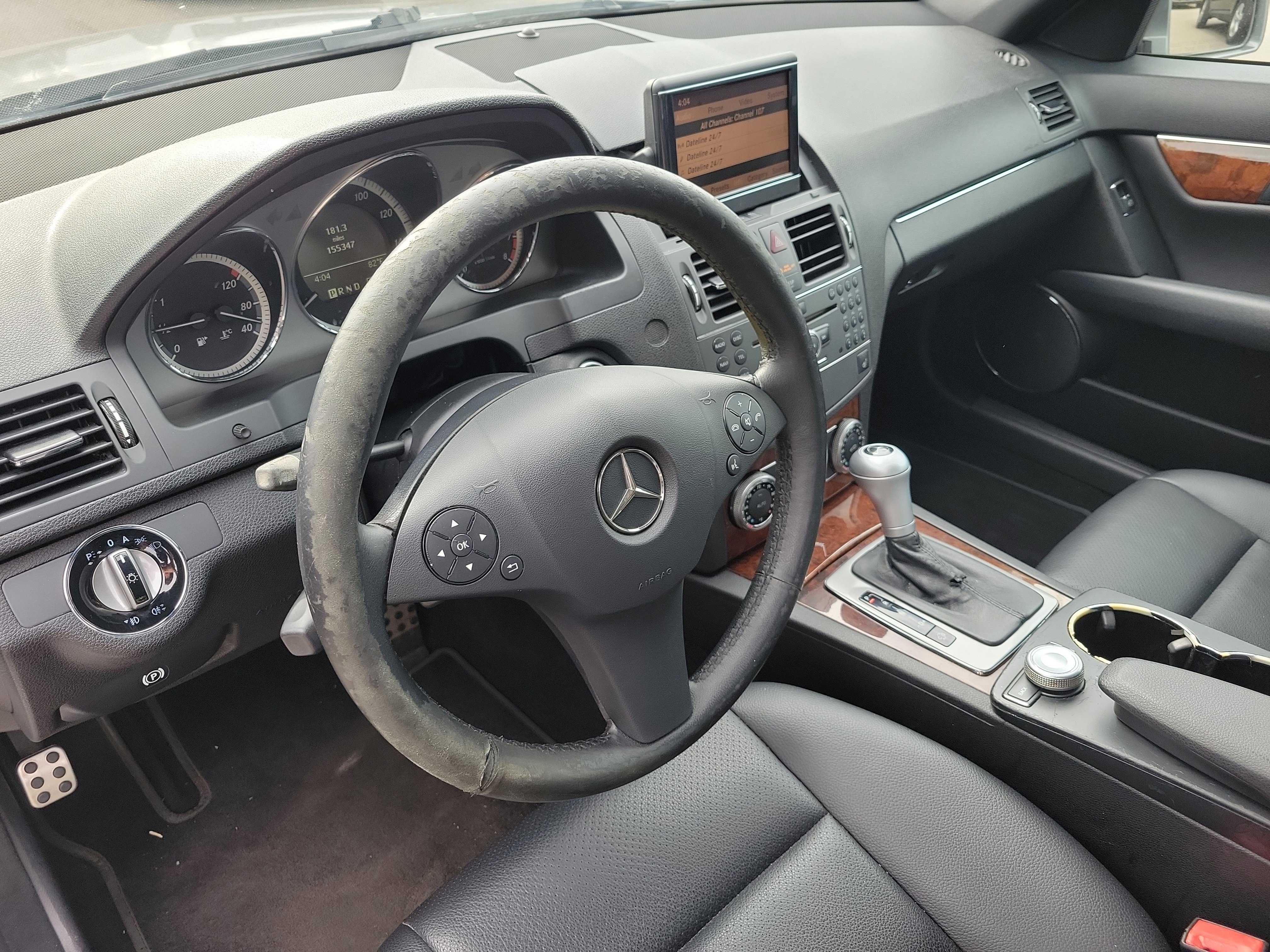 Used 2010 Mercedes-Benz C 300 Sedan image 65