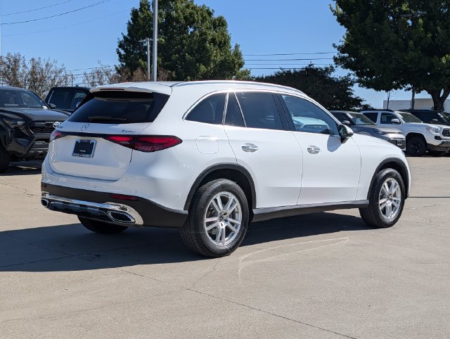 Used 2025 Mercedes-Benz GLC 300 4MATIC image 6