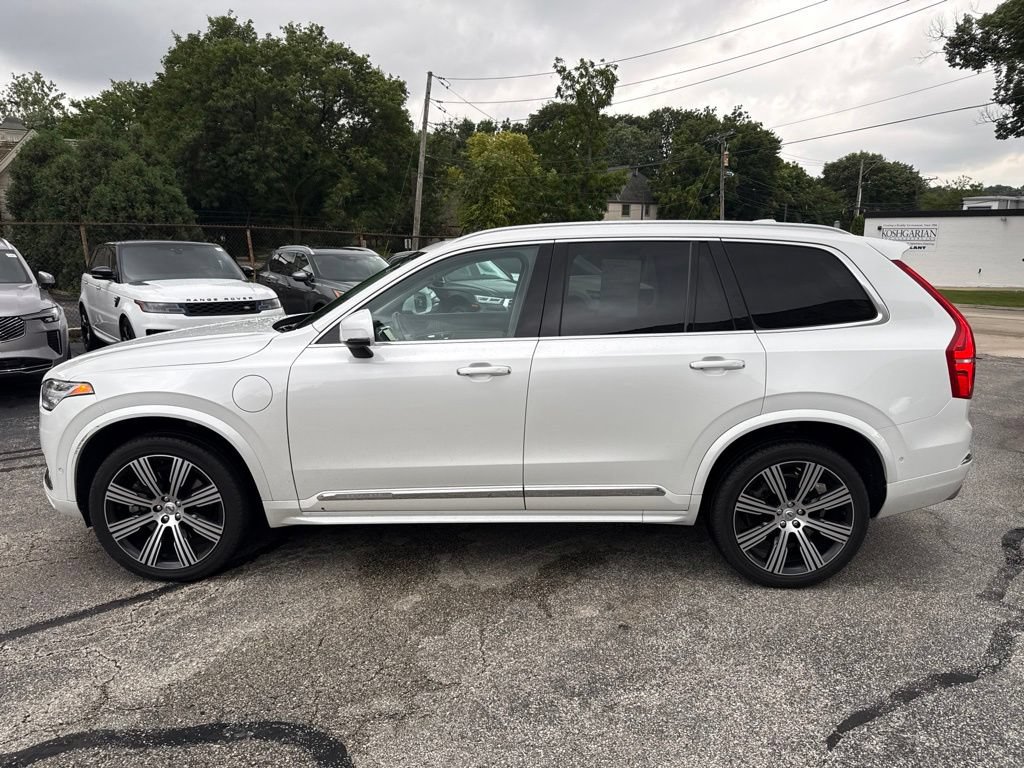 Used 2021 Volvo XC90 T8 Inscription w/ Advanced Package AWD/4WD image 2