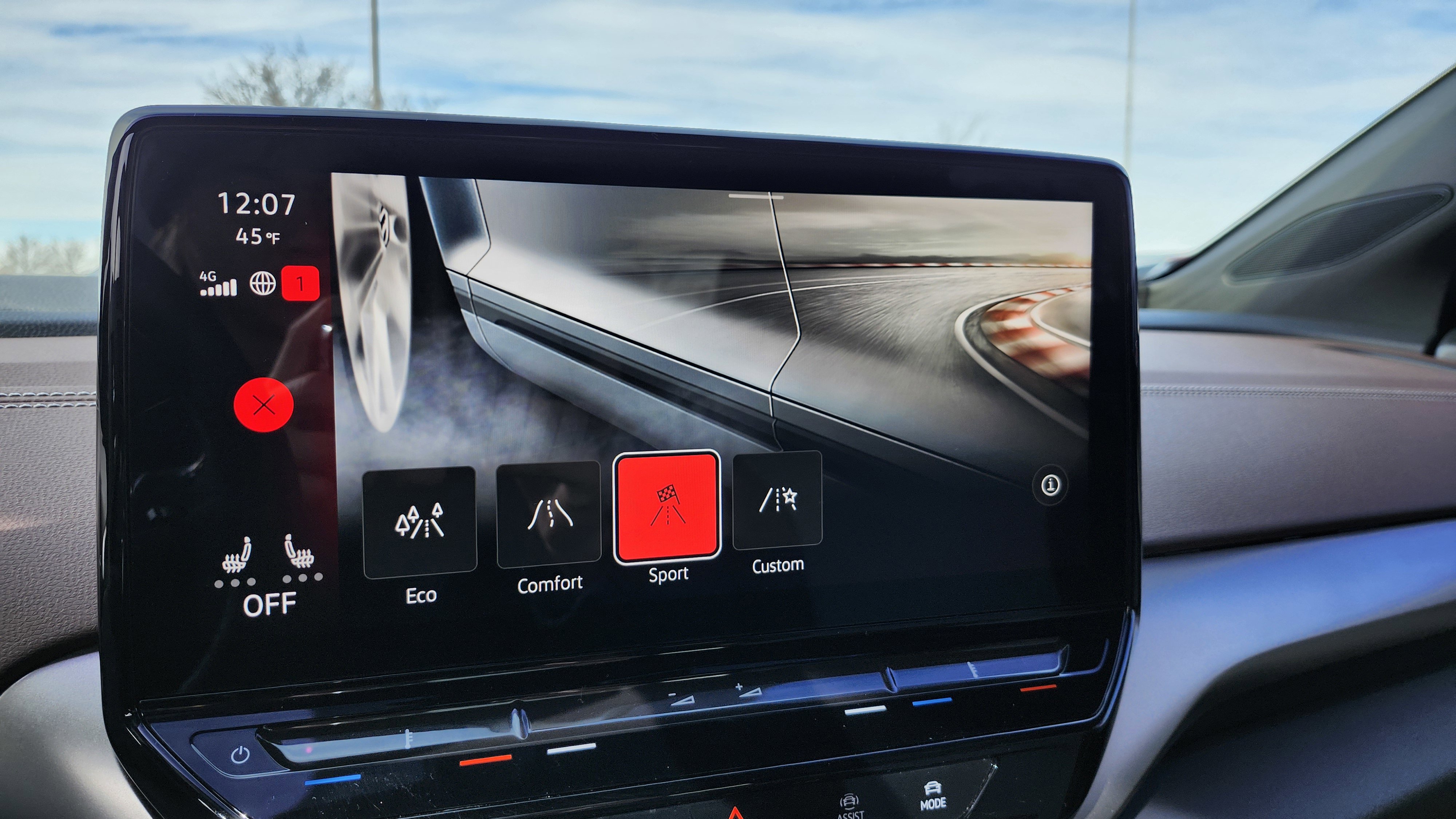 Used 2024 Volkswagen ID.4 2WD image 30