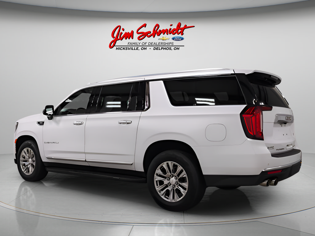 Used 2023 GMC Yukon XL Denali AWD/4WD image 4
