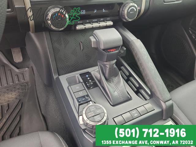 Certified 2024 Toyota Tacoma TRD Off-Road AWD/4WD image 29