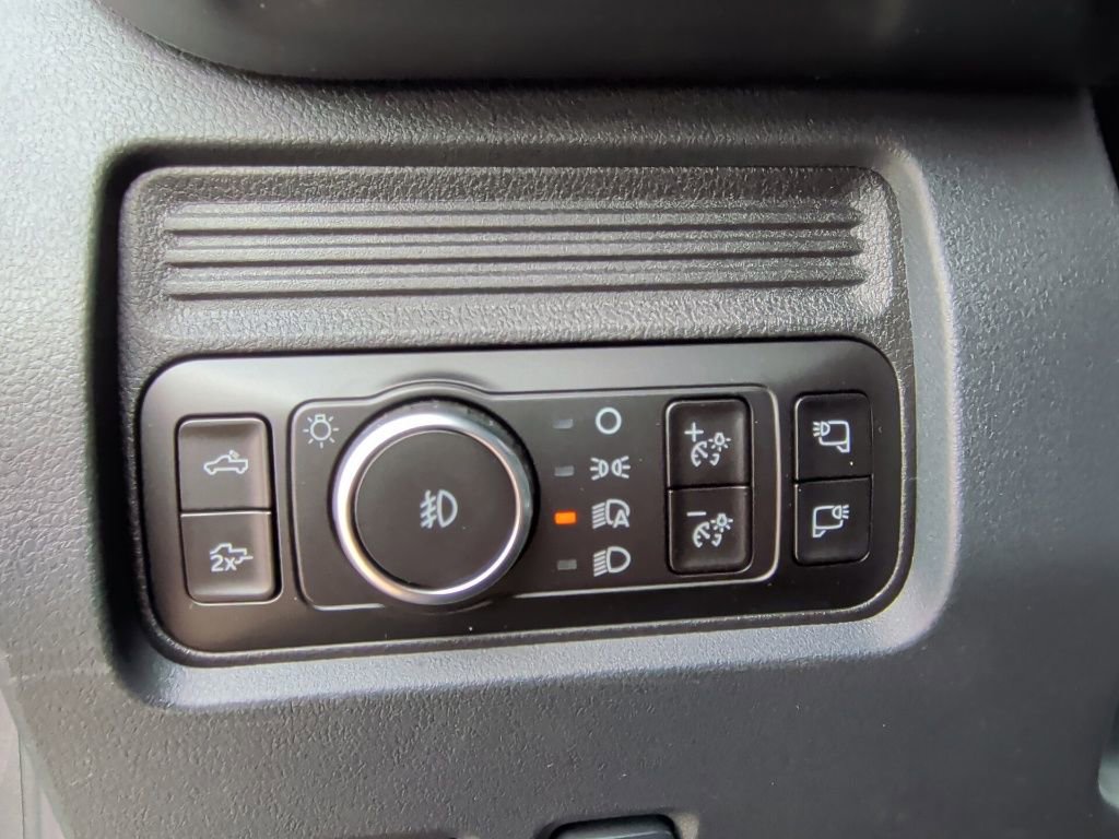 New 2026 Ford F350 Lariat image 15